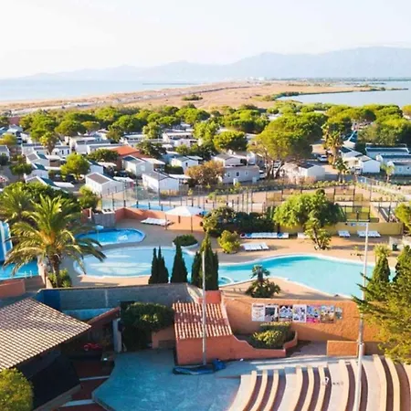 Le Cosy De Tess Mobil-home Sublima 6 Personnes Campsite Canet-en-Roussillon